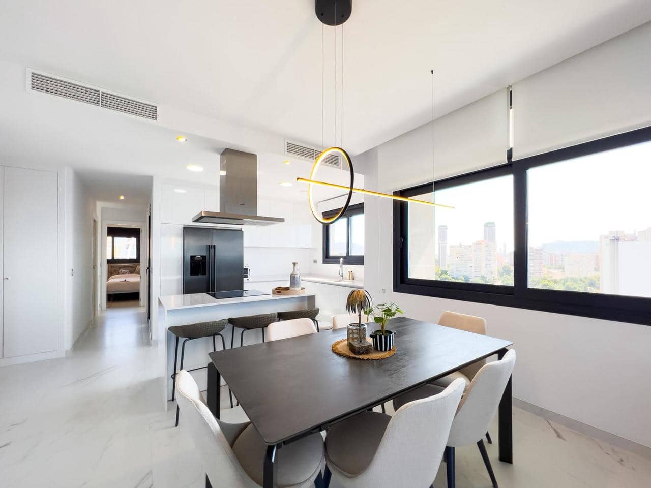 3 soveværelse Lejlighed til salg i Benidorm med swimmingpool - € 895.000 (Ref: 7774848)