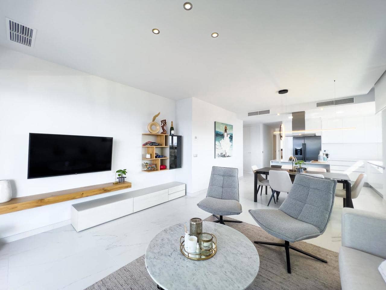 3 soveværelse Lejlighed til salg i Benidorm med swimmingpool - € 895.000 (Ref: 7774848)