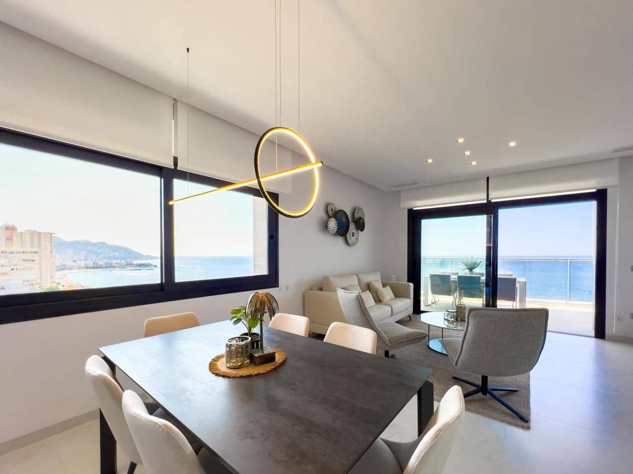 3 soveværelse Lejlighed til salg i Benidorm med swimmingpool - € 895.000 (Ref: 7774848)