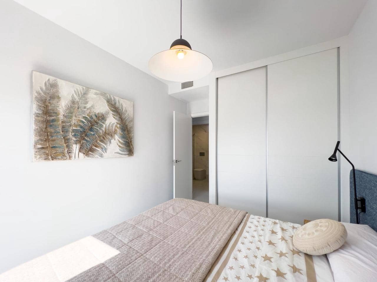 3 soveværelse Lejlighed til salg i Benidorm med swimmingpool - € 895.000 (Ref: 7774848)