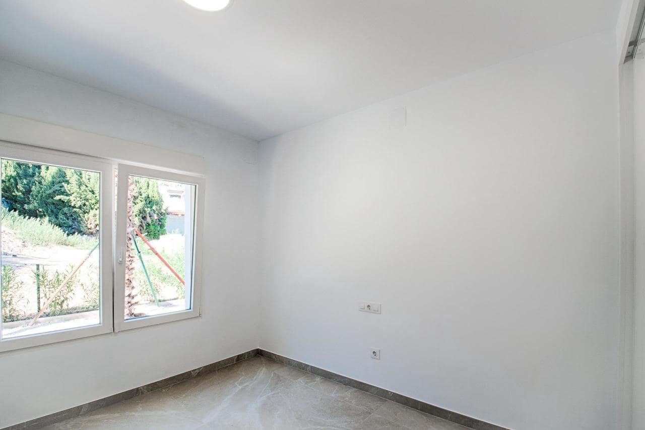 3 slaapkamer Villa te koop in Moraira met zwembad - € 1.450.000 (Ref: 7837671)