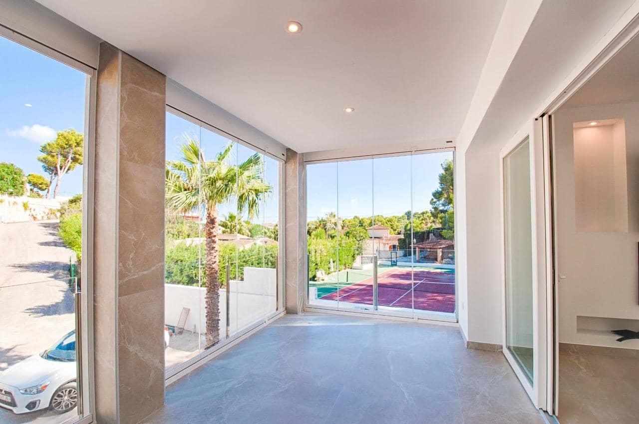 3 slaapkamer Villa te koop in Moraira met zwembad - € 1.450.000 (Ref: 7837671)
