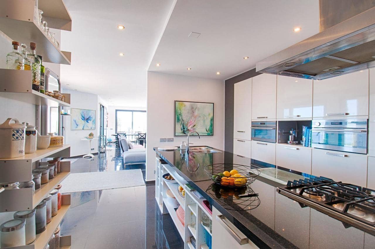 4 soverom Villa til salgs i Moraira med svømmebasseng - € 1 295 000 (Ref: 8032938)