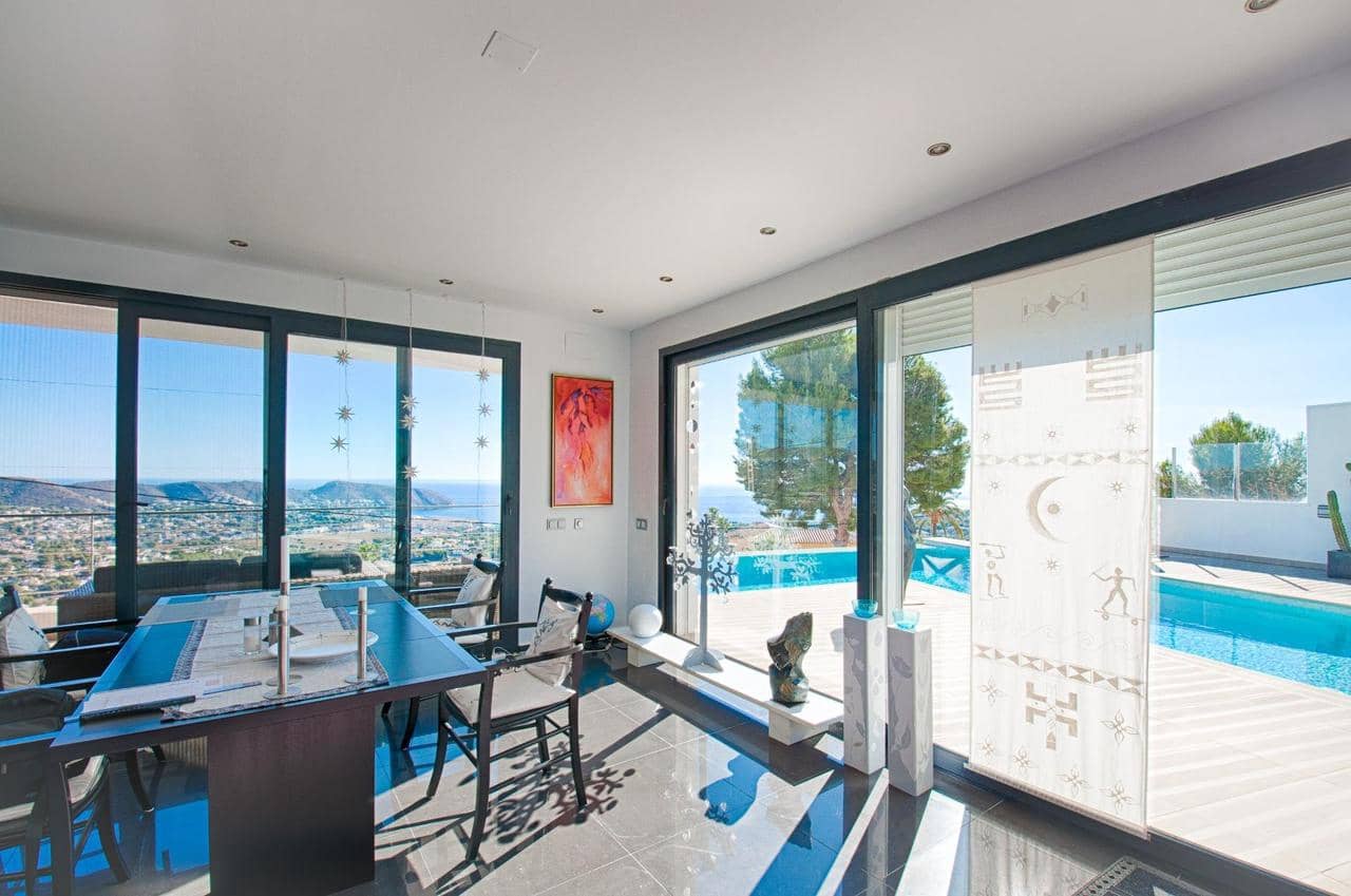 4 soverom Villa til salgs i Moraira med svømmebasseng - € 1 295 000 (Ref: 8032938)