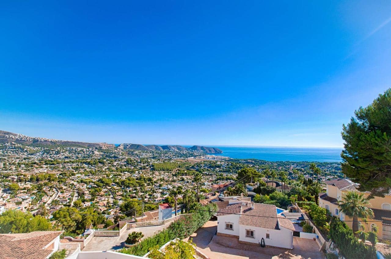 4 soverom Villa til salgs i Moraira med svømmebasseng - € 1 295 000 (Ref: 8032938)