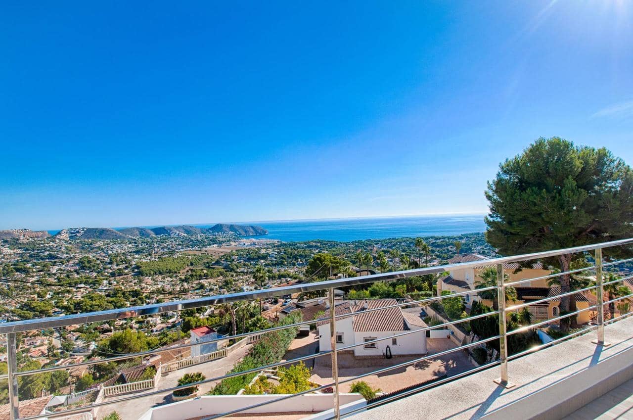 4 soverom Villa til salgs i Moraira med svømmebasseng - € 1 295 000 (Ref: 8032938)