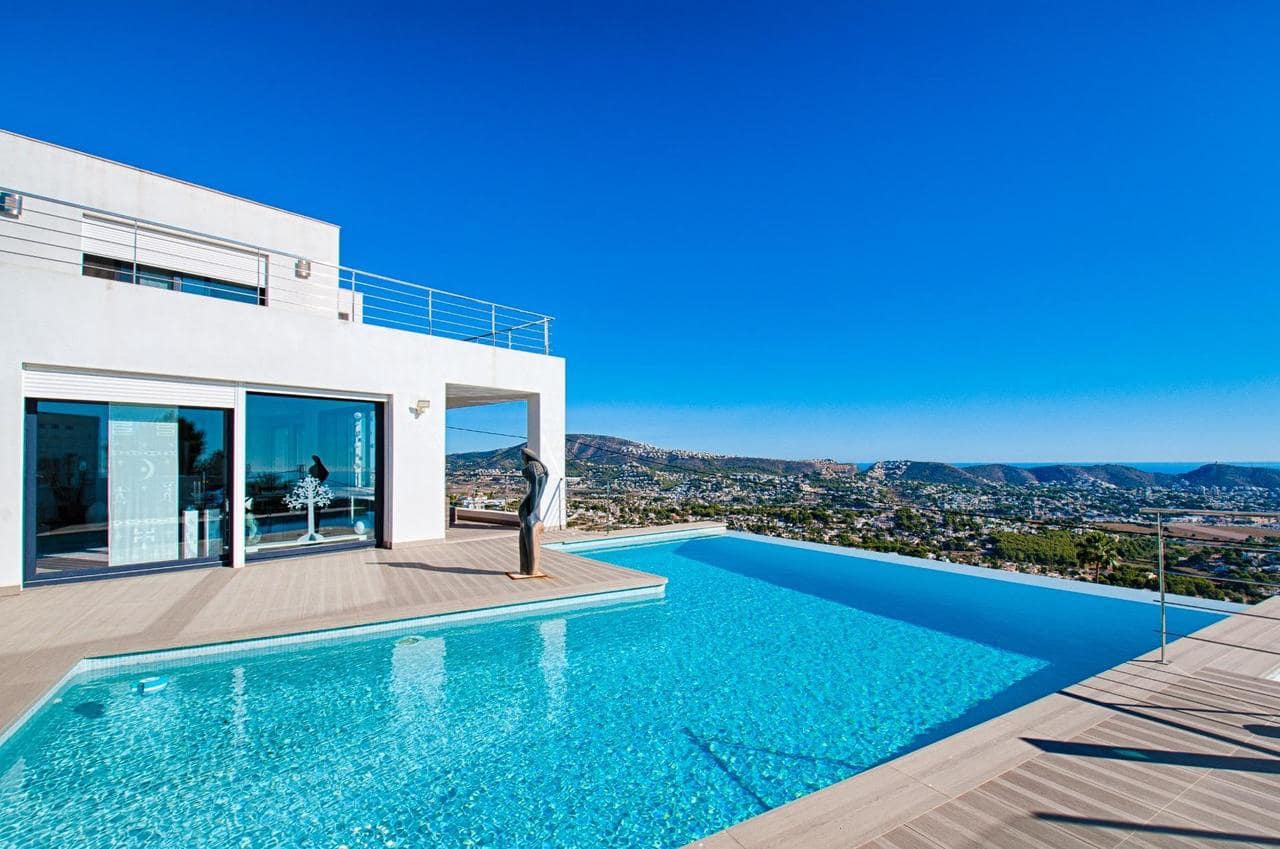 4 soverom Villa til salgs i Moraira med svømmebasseng - € 1 295 000 (Ref: 8032938)