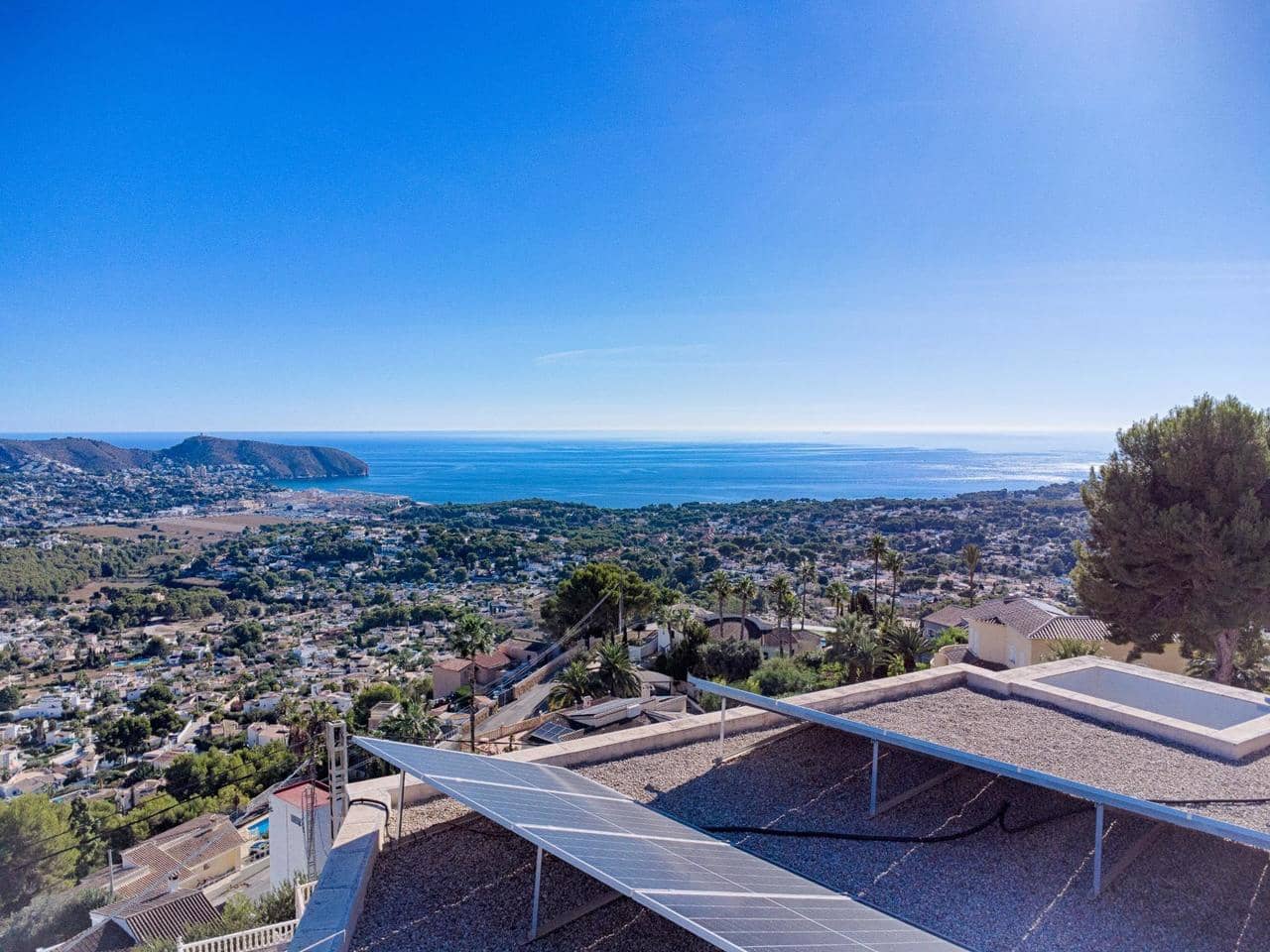 4 soverom Villa til salgs i Moraira med svømmebasseng - € 1 295 000 (Ref: 8032938)