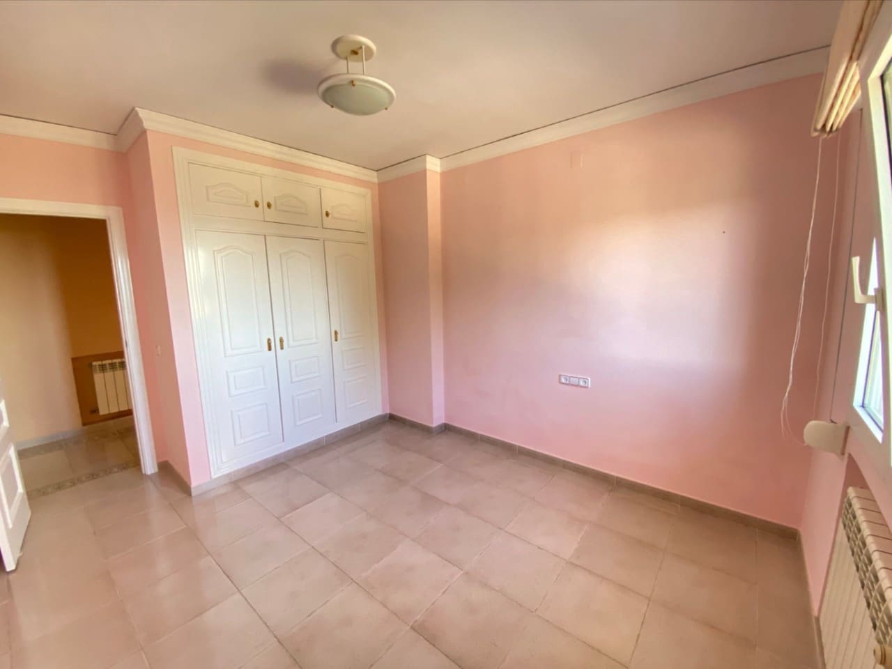 5 makuuhuone Huvila myytävänä paikassa La Sella - 965 000 € (Ref: 8116190)