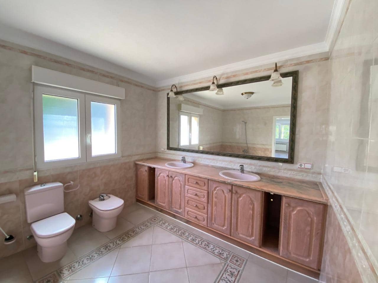 5 bedroom Villa for sale in La Sella with pool - € 965,000 (Ref: 8116190)