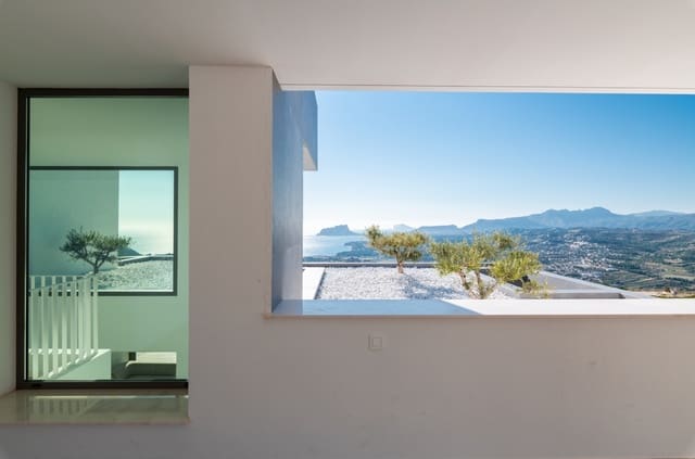 4 slaapkamer Villa te koop in Benitachell / Benitatxell met zwembad - € 2.950.000 (Ref: 8347646)