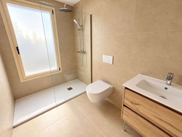 3 soverom Leilighet til salgs i Las Marinas / Les Marines, Dénia med svømmebasseng garasje - € 395 000 (Ref: 8556649)