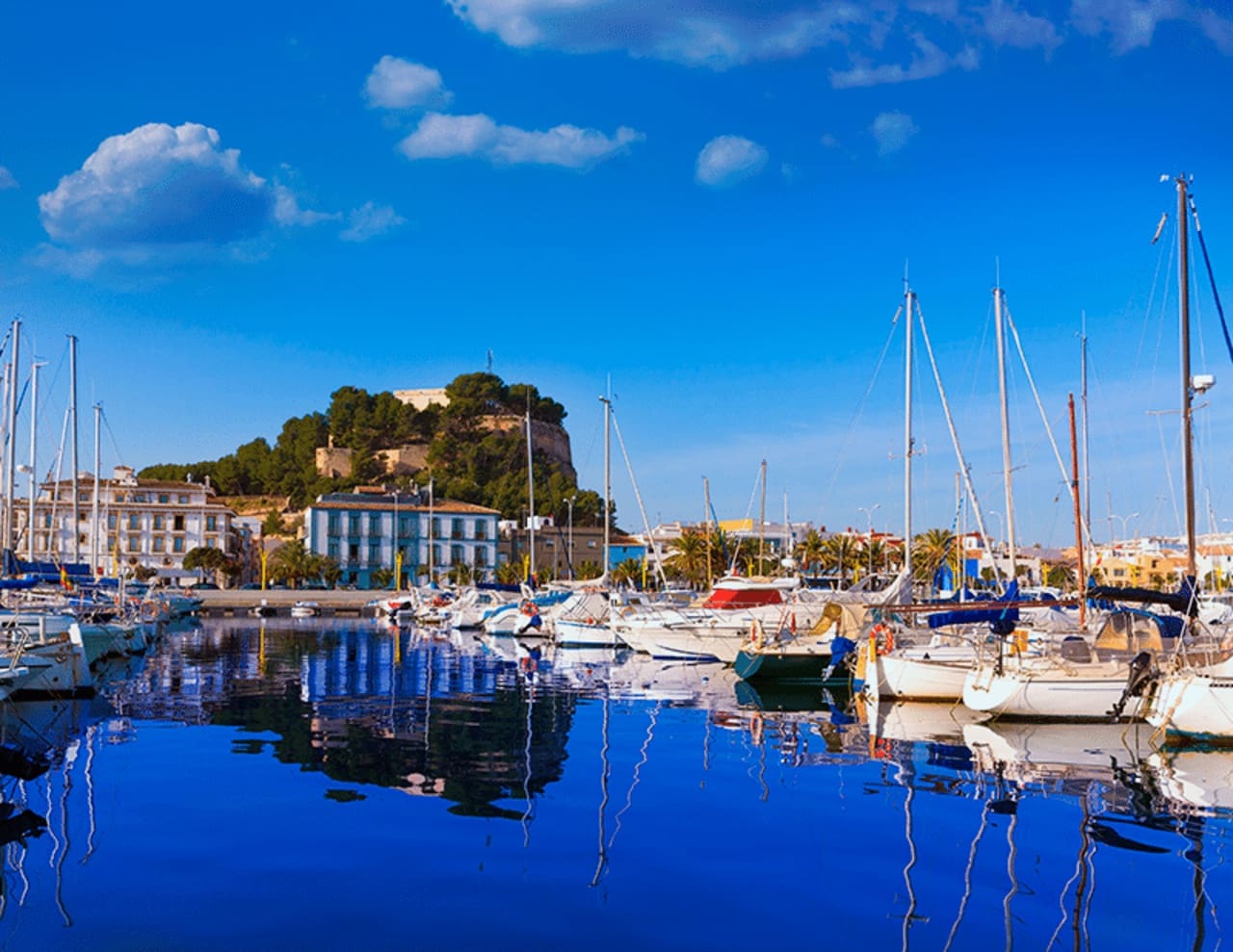 3 soveværelse Byhus til salg i Denia med swimmingpool - € 365.000 (Ref: 8556650)