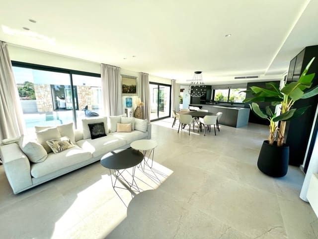 4 slaapkamer Villa te koop in El Montgó, Dénia met zwembad - € 1.795.000 (Ref: 8566369)