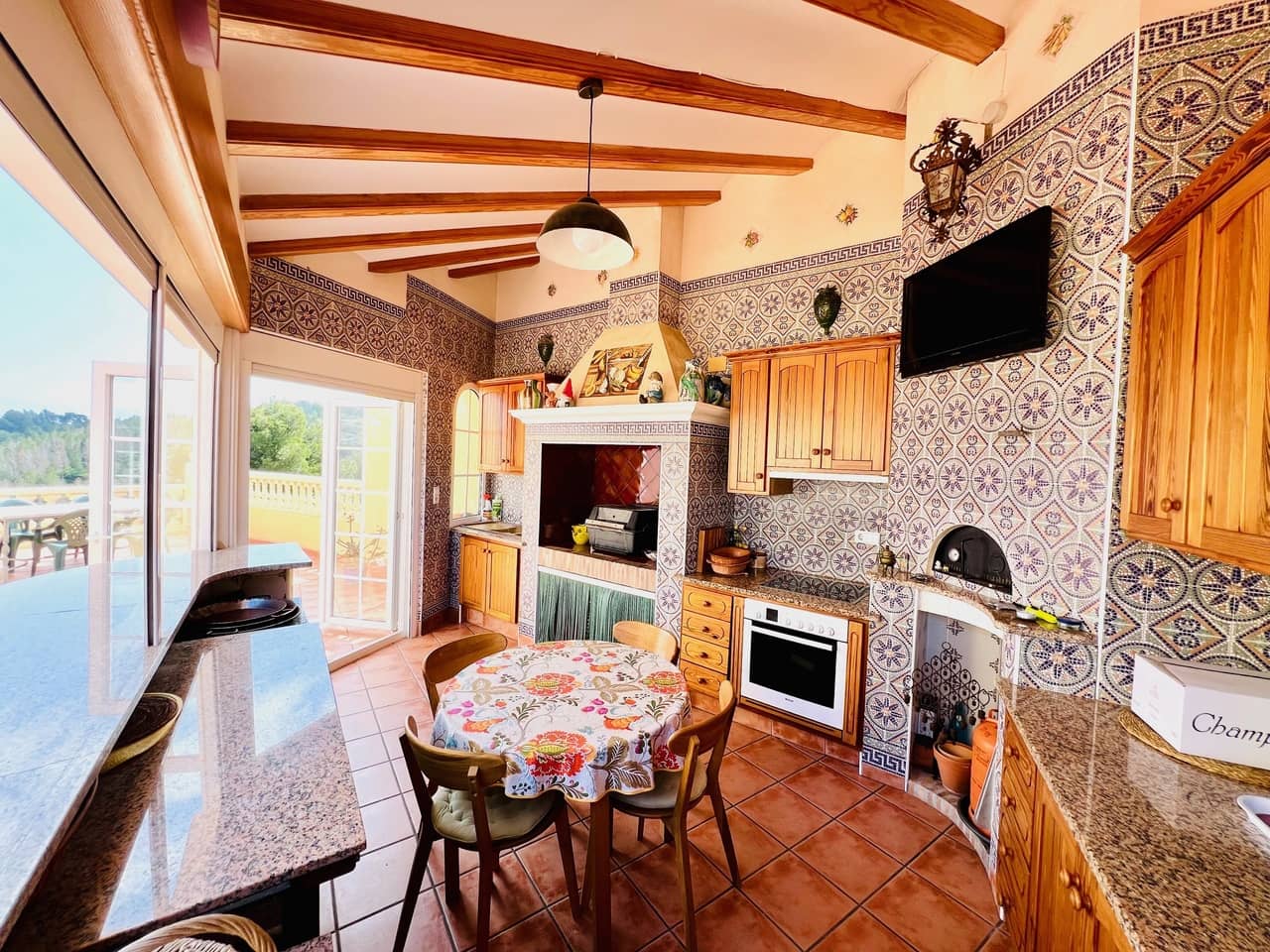 6 slaapkamer Villa te koop in Denia met zwembad - € 1.195.000 (Ref: 8634243)