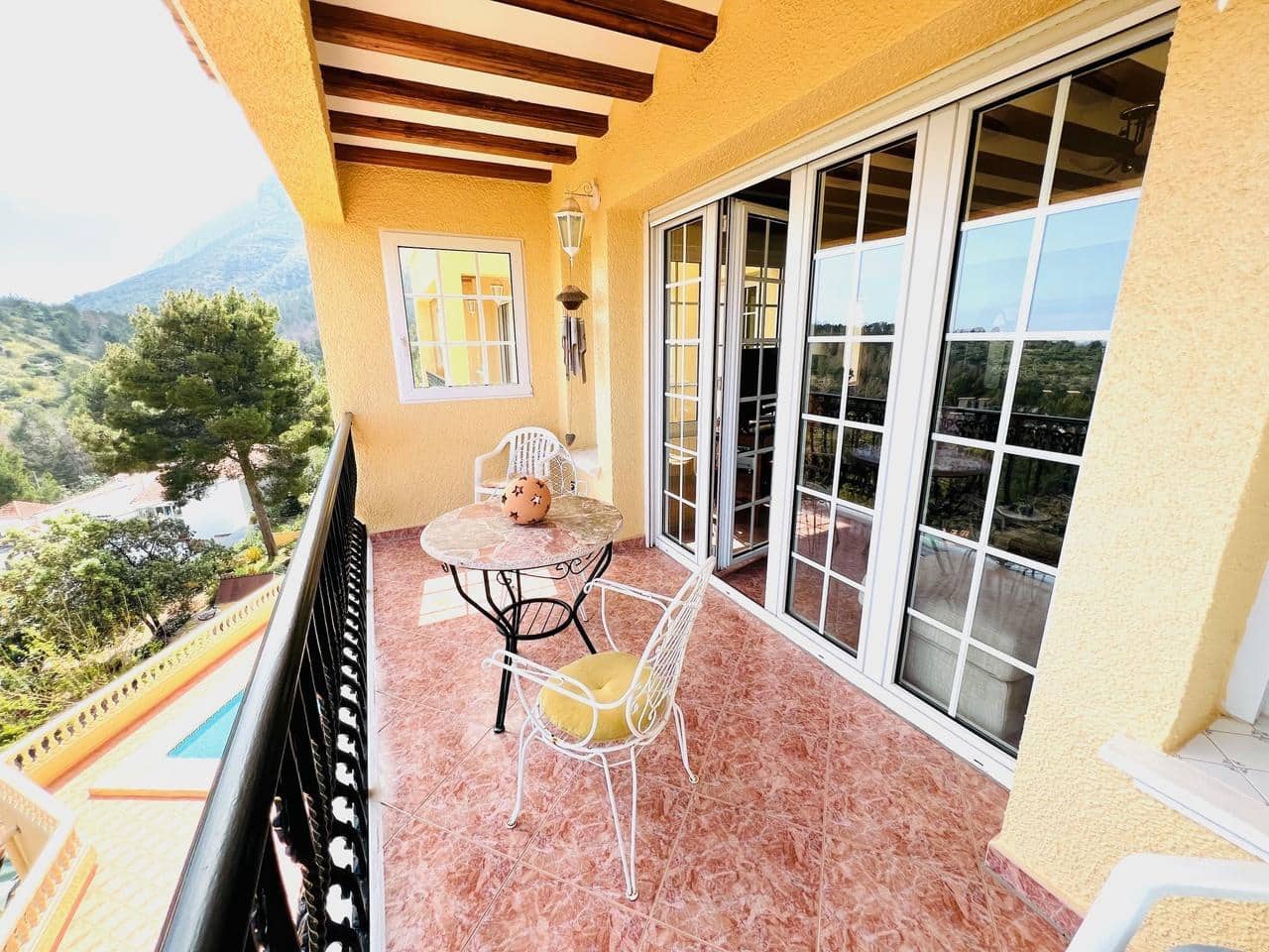 6 makuuhuone Huvila myytävänä paikassa Denia - 1 195 000 € (Ref: 8634243)