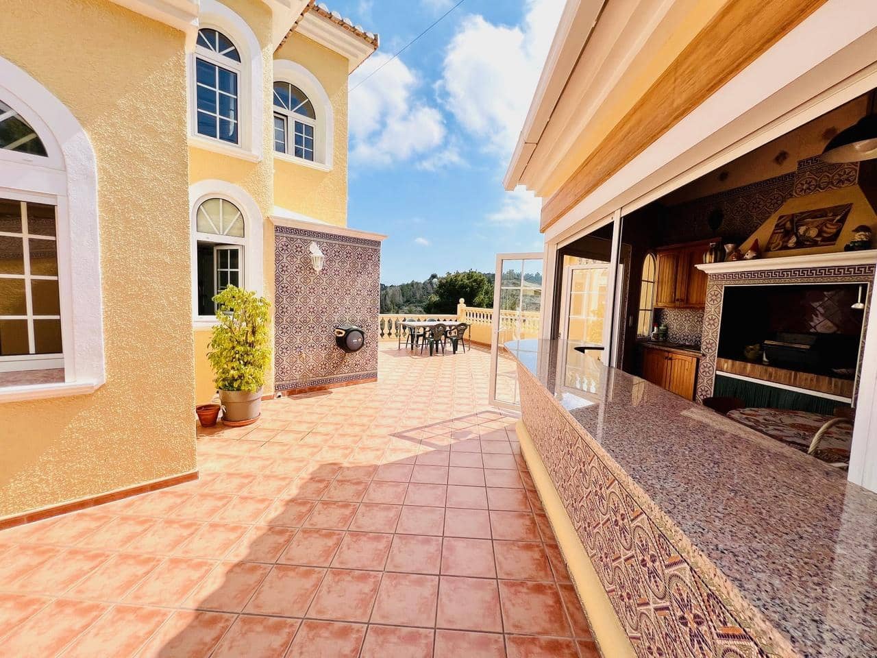 6 makuuhuone Huvila myytävänä paikassa Denia - 1 195 000 € (Ref: 8634243)