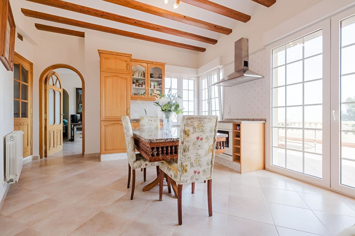 6 soveværelse Villa til salg i Denia - € 1.195.000 (Ref: 8634243)