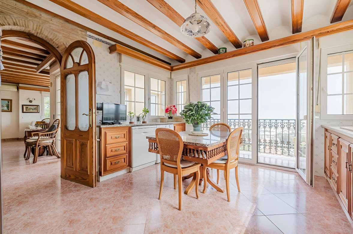 6 soveværelse Villa til salg i Denia - € 1.195.000 (Ref: 8634243)