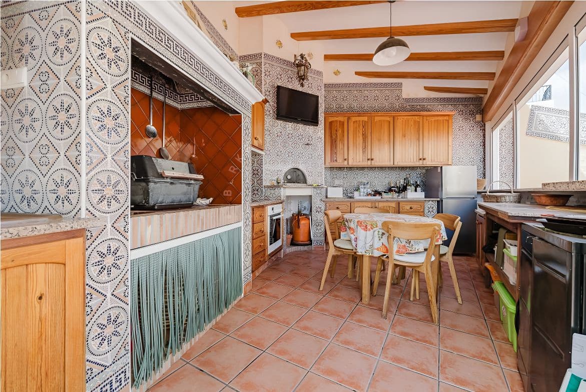 6 soveværelse Villa til salg i Denia - € 1.195.000 (Ref: 8634243)