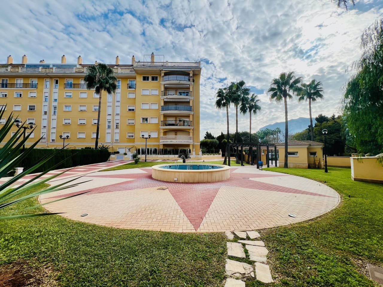 2 quarto Penthouse para venda em Denia com garagem - 286 000 € (Ref: 8689090)