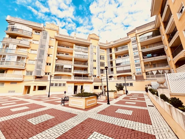 2 slaapkamer Penthouse te koop in Centro Urbano, Dénia met garage - € 286.000 (Ref: 8689090)