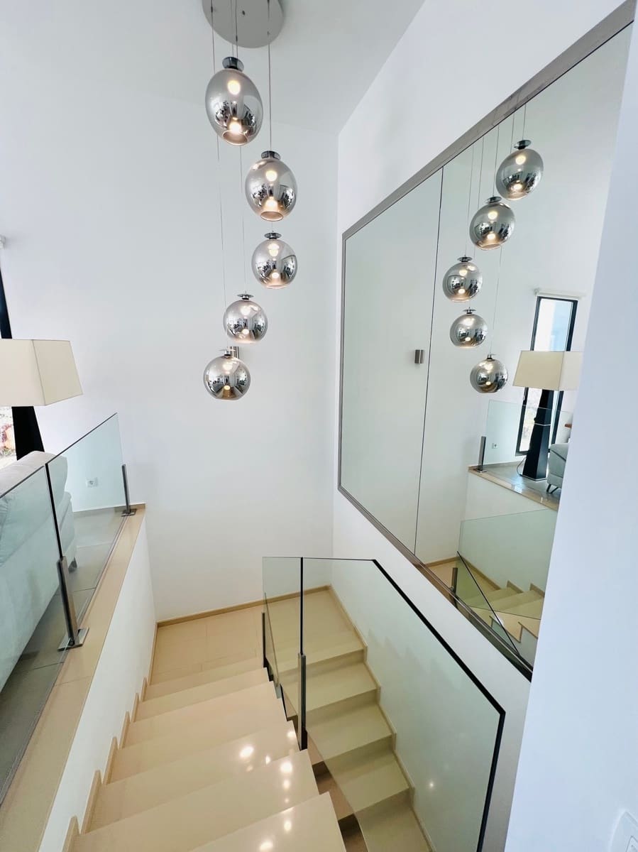 5 soveværelse Villa til salg i La Sella med swimmingpool - € 1.300.000 (Ref: 8786017)