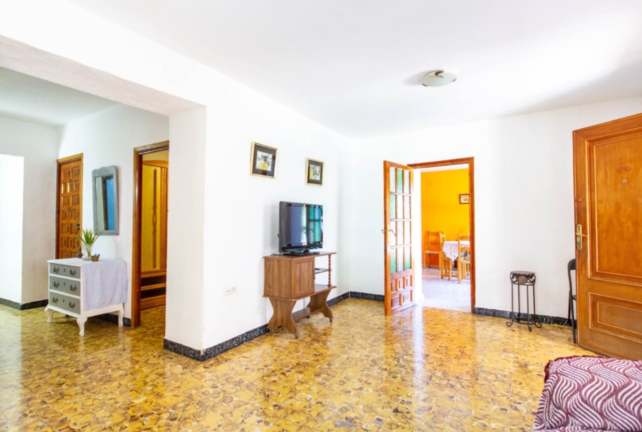 3 soveværelse Finca/Landehus til salg i Pedreguer med garage - € 390.000 (Ref: 8840671)