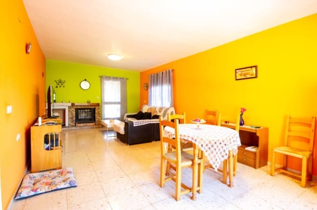 3 soveværelse Finca/Landehus til salg i Pedreguer - € 390.000 (Ref: 8840671)