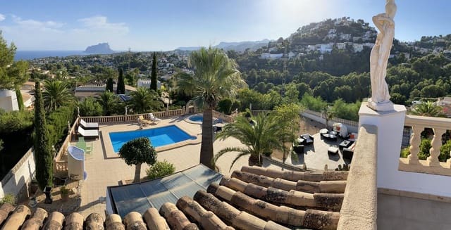 4 bedroom Villa for sale in Benissa - € 1,130,000 (Ref: 8907277)