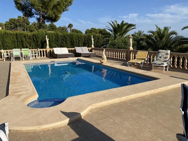 4 bedroom Villa for sale in Benissa - € 1,130,000 (Ref: 8907277)