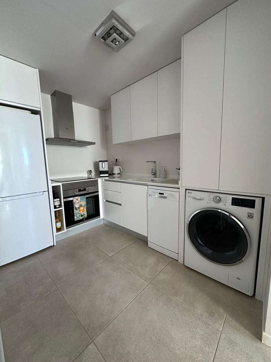 3 soveværelse Penthouse til salg i Oliva med swimmingpool - € 465.000 (Ref: 8938416)