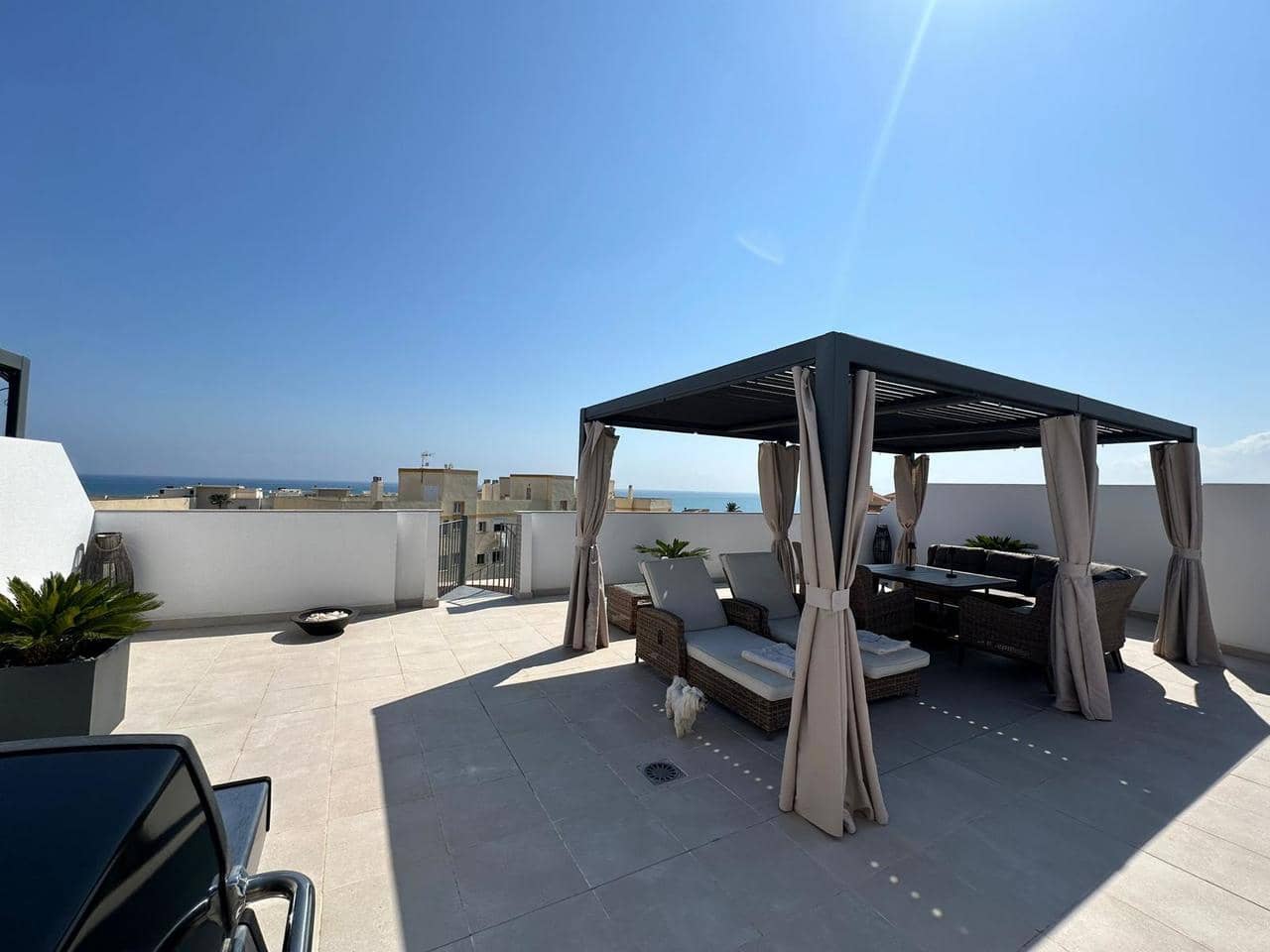 3 soveværelse Penthouse til salg i Oliva med swimmingpool - € 465.000 (Ref: 8938416)