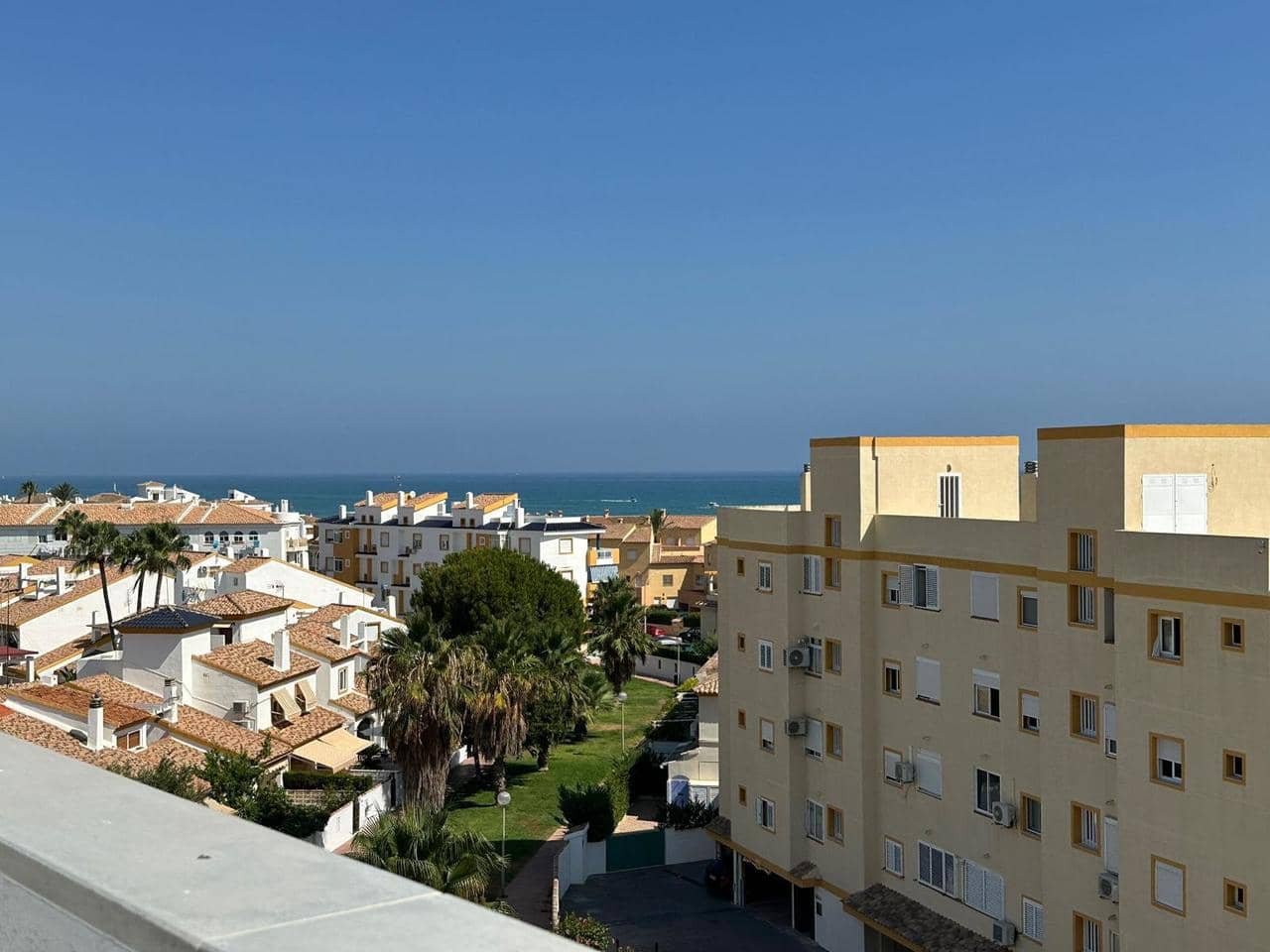 3 soveværelse Penthouse til salg i Oliva med swimmingpool - € 465.000 (Ref: 8938416)