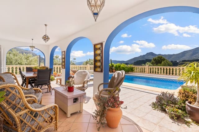 4 quarto Quinta/Casa Rural para venda em Murla com piscina - 825 000 € (Ref: 9016749)