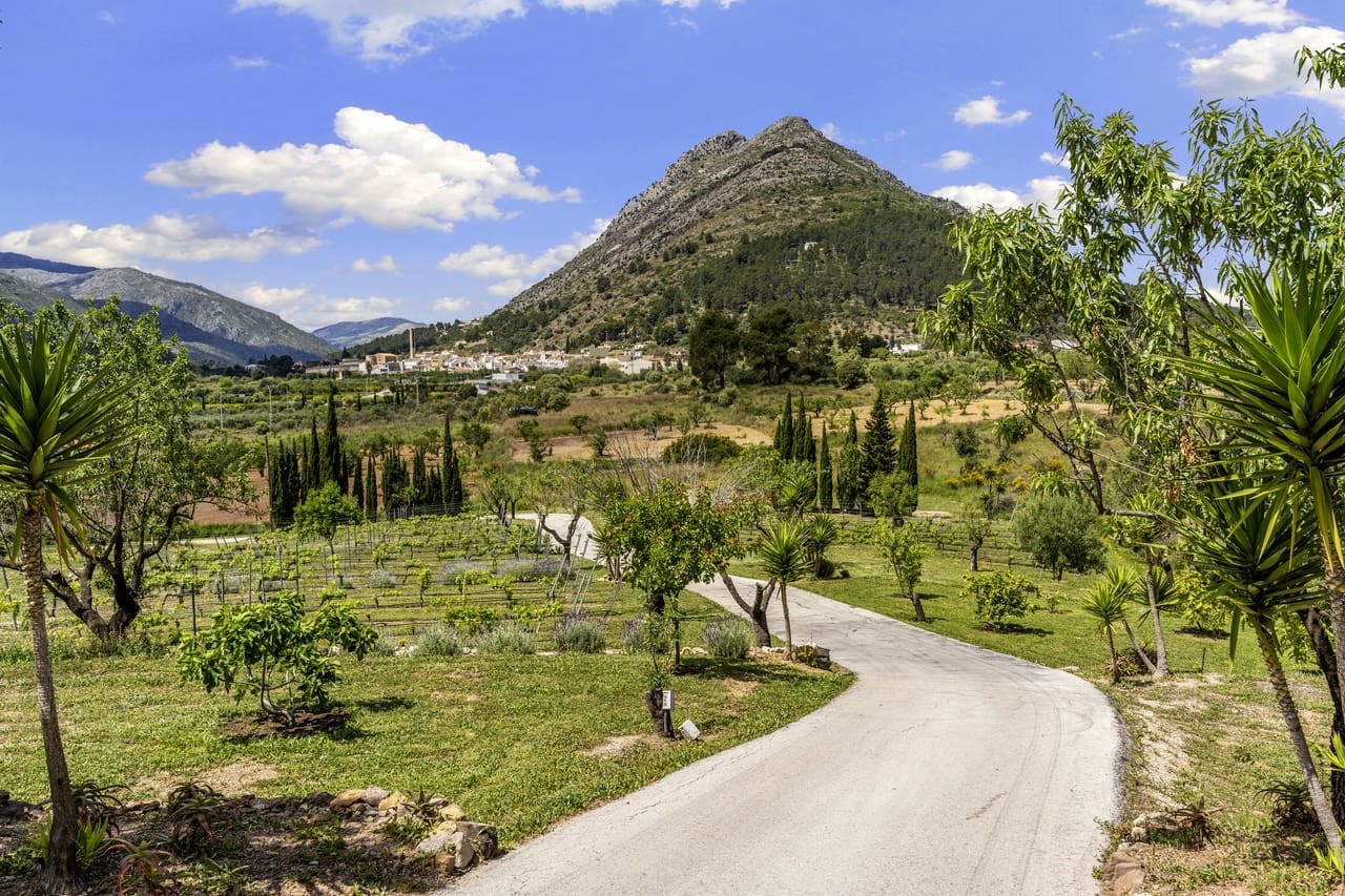 4 soveværelse Finca/Landehus til salg i Murla med swimmingpool - € 825.000 (Ref: 9016749)