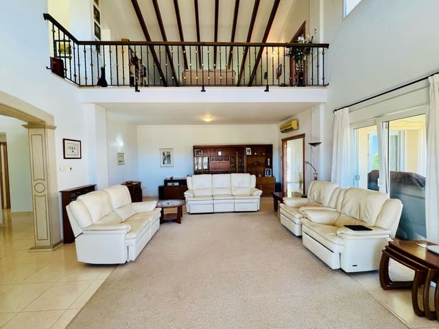 4 slaapkamer Villa te koop in La Sella met zwembad - € 995.000 (Ref: 9153600)