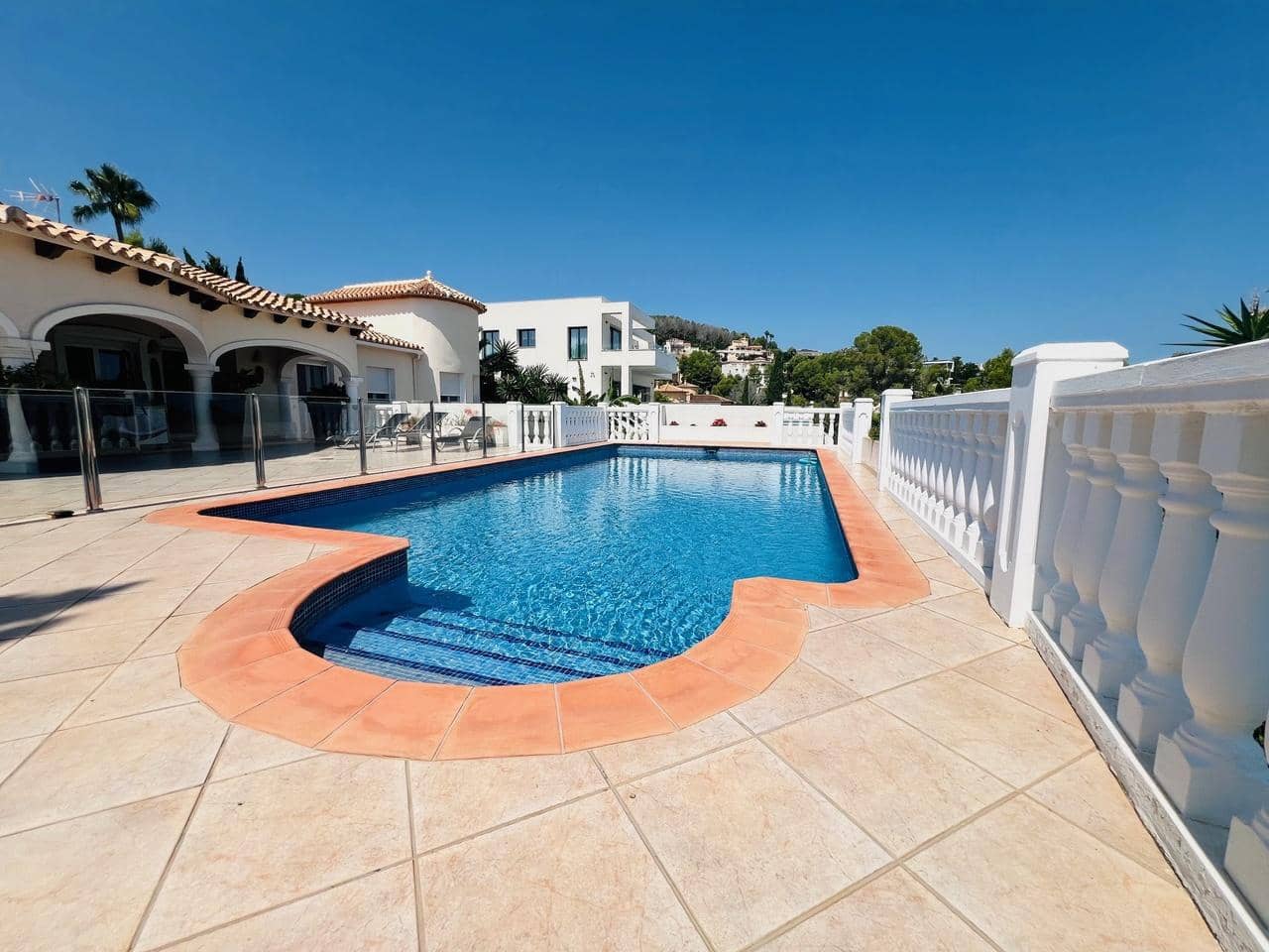 5 soveværelse Villa til salg i La Sella med swimmingpool - € 960.000 (Ref: 9163482)