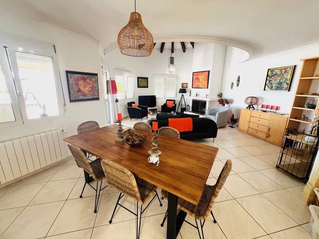 5 chambre Villa/Maison à vendre à La Sella avec piscine - 960 000 € (Ref: 9163482)