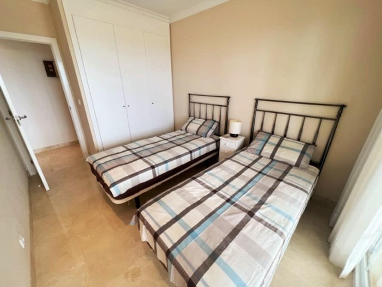 3 makuuhuone Huoneisto vuokrattavana paikassa La Sella mukana uima-altaan - 1 700 € (Ref: 9308215)