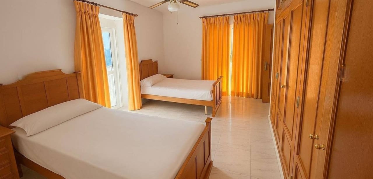 3 slaapkamer Villa te koop in La Sella met zwembad - € 785.000 (Ref: 9371720)