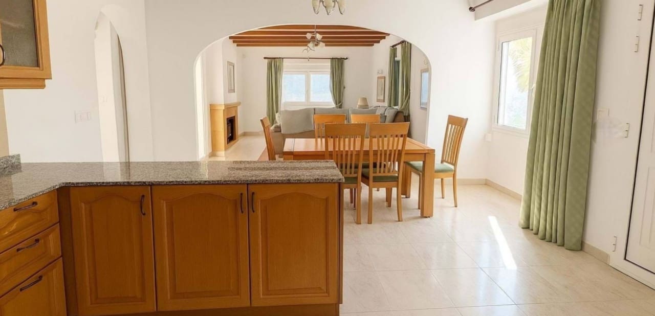 3 slaapkamer Villa te koop in La Sella met zwembad - € 785.000 (Ref: 9371720)