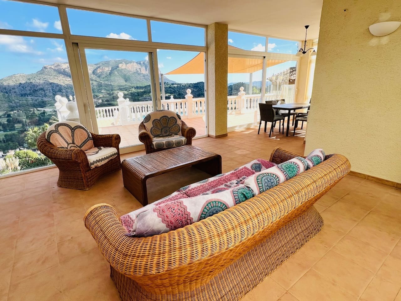 3 slaapkamer Villa te koop in La Sella met zwembad - € 785.000 (Ref: 9371720)