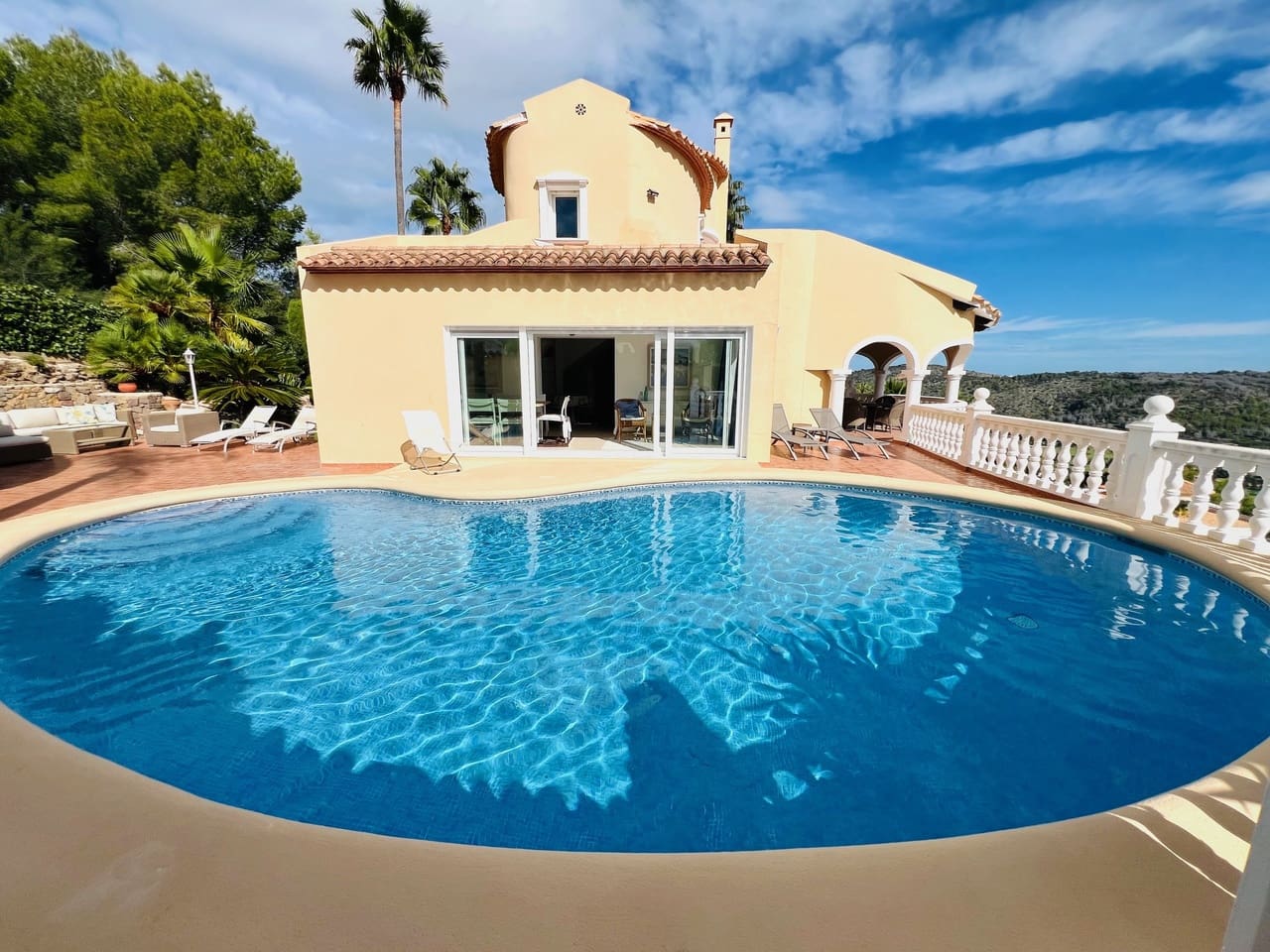 Chalet de 5 habitaciones en La Sella en venta con piscina - 995.000 € (Ref: 9378712)