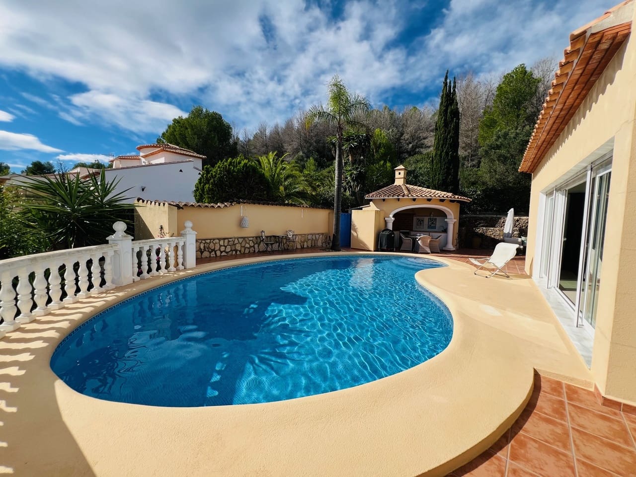 Chalet de 5 habitaciones en La Sella en venta con piscina - 995.000 € (Ref: 9378712)