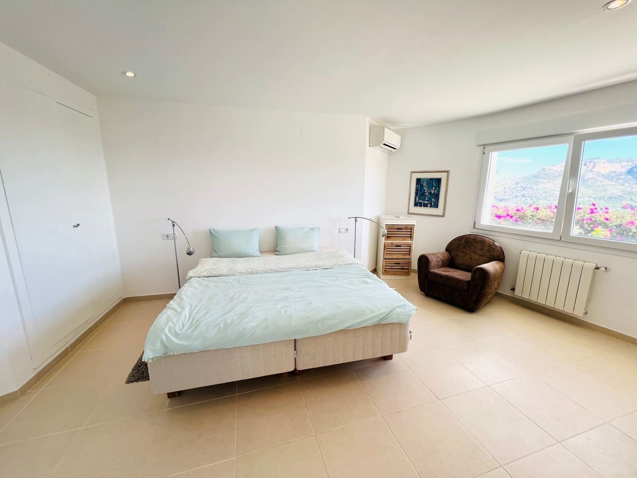 Chalet de 5 habitaciones en La Sella en venta con piscina - 995.000 € (Ref: 9378712)