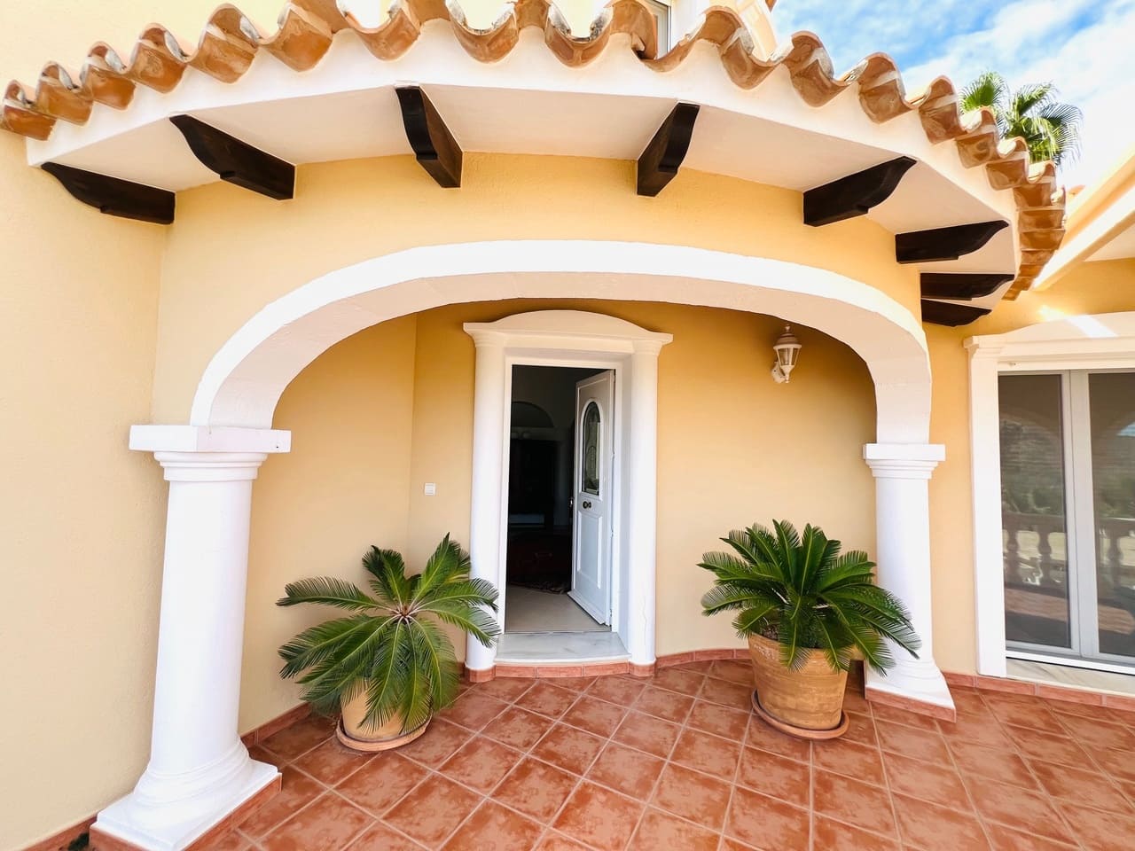 Chalet de 5 habitaciones en La Sella en venta con piscina - 995.000 € (Ref: 9378712)