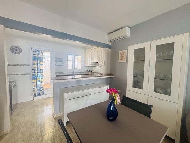 2 slaapkamer Strandappartement te koop in El Vergel / Verger - € 320.000 (Ref: 9398171)