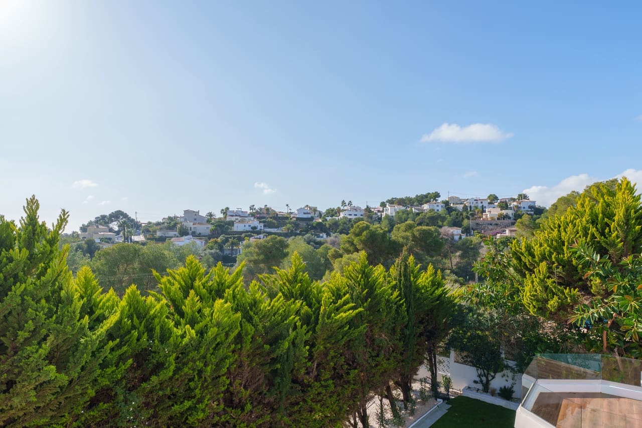 6 bedroom Villa for sale in Javea / Xabia with pool - € 1,695,000 (Ref: 9421839)