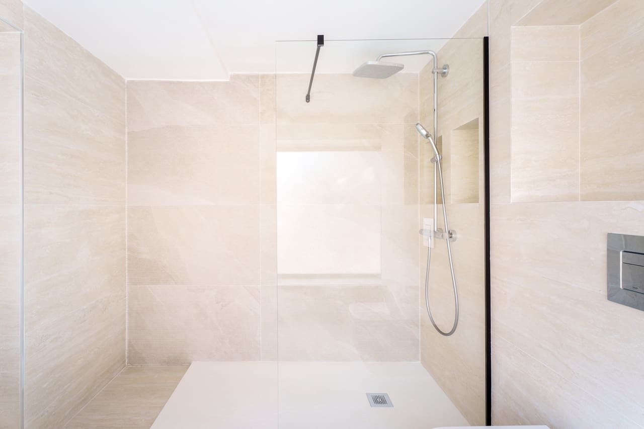 6 bedroom Villa for sale in Javea / Xabia with pool - € 1,695,000 (Ref: 9421839)